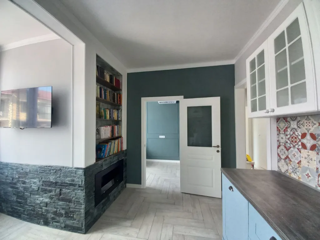 Дизайнерская квартира с панорамным видом на горы — аренда посуточно в Сукко