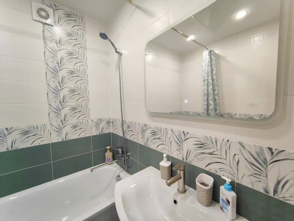 Просторная двухкомнатная квартира Любимый дом недалеко от центра