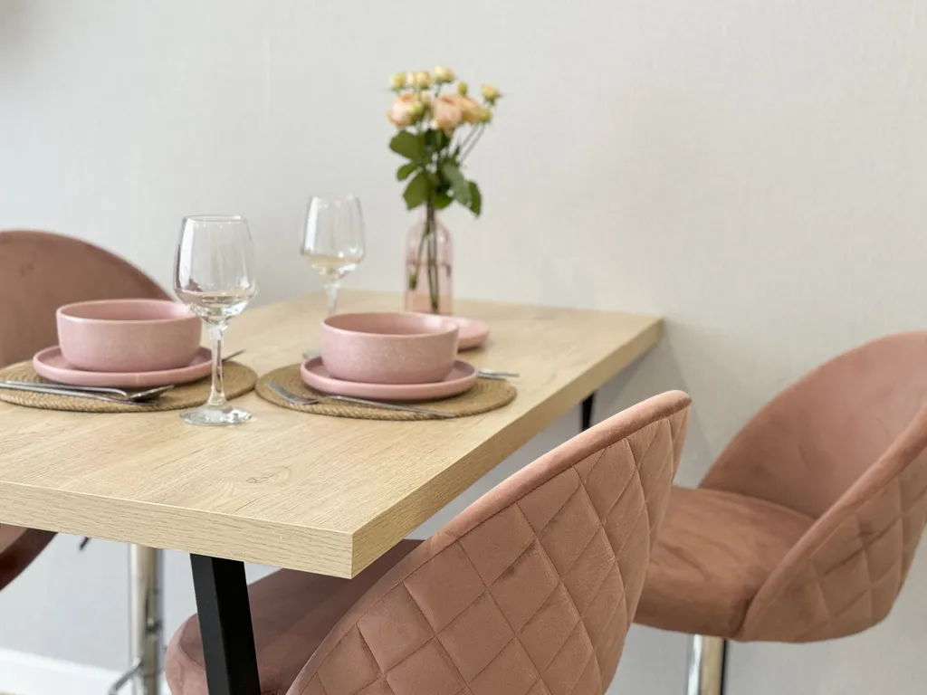 Пинк - просторная студия в ЖК Самолет