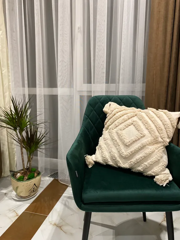 Двухуровневые апартаменты с видом на горы