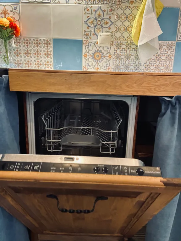 Студия напротив казино