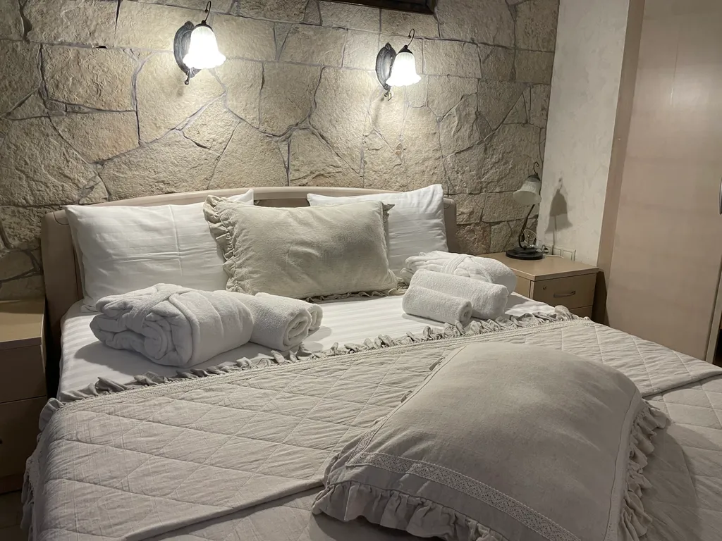 Вилла Диана апартаменты на первой линии моря