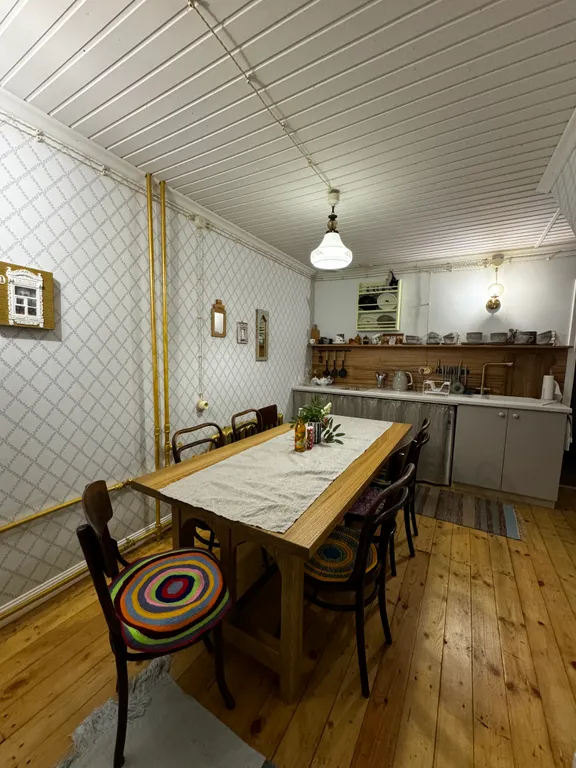 Дом с лосем