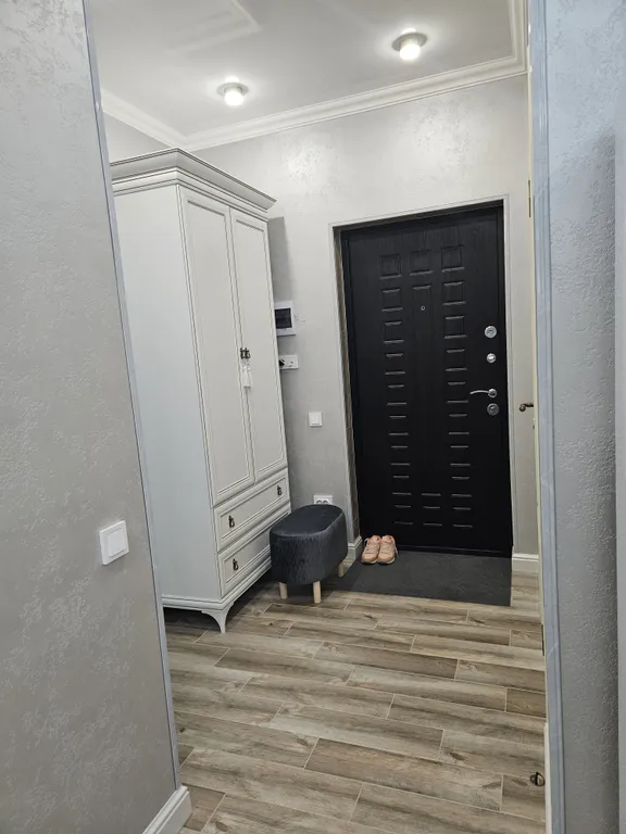 Шикарная вип квартира у аэропорта Экспоцентр и жд вокзала