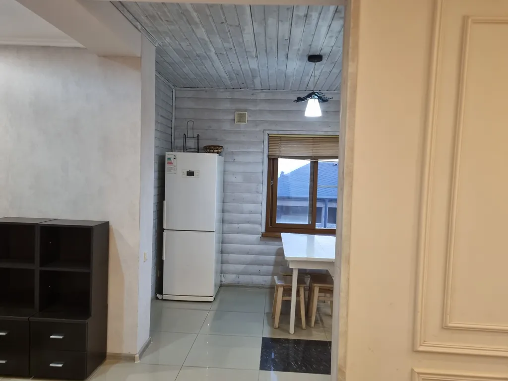 Коттедж Коттедж Аппартаменты с бассейном — Сириус