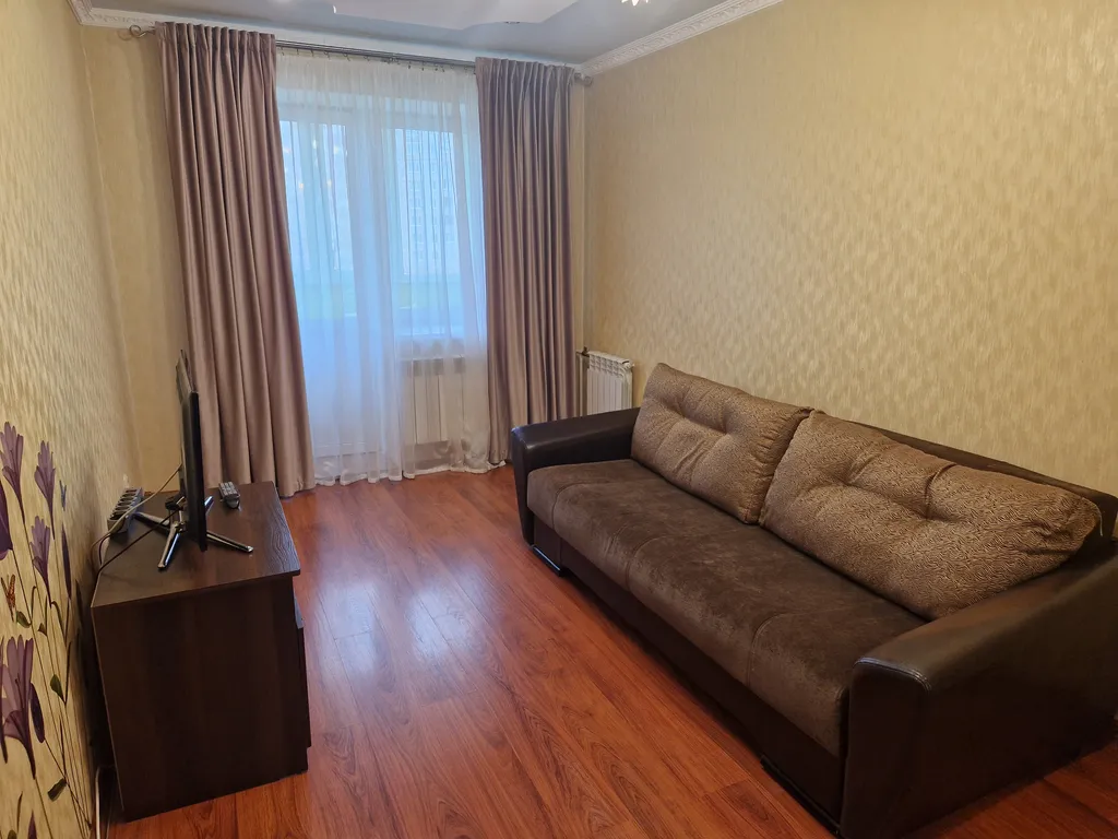 Уютная двухкомнатная квартира с парковкой