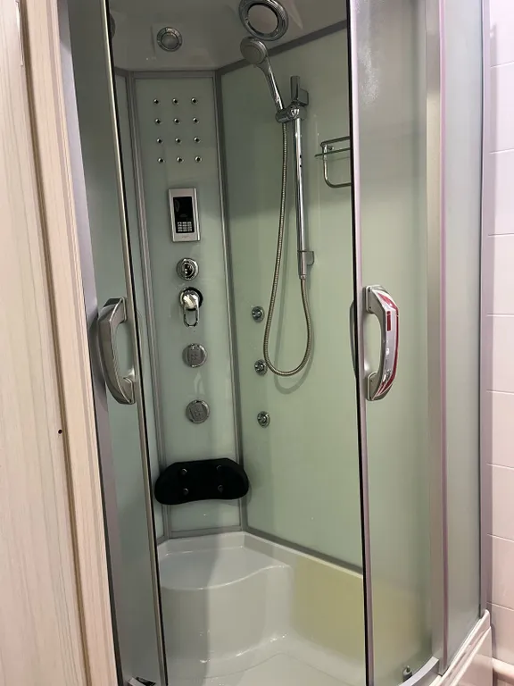 Двухуровневый люкс возле парка