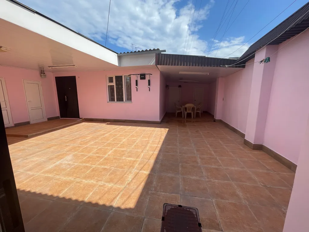 4-комнатный Дом