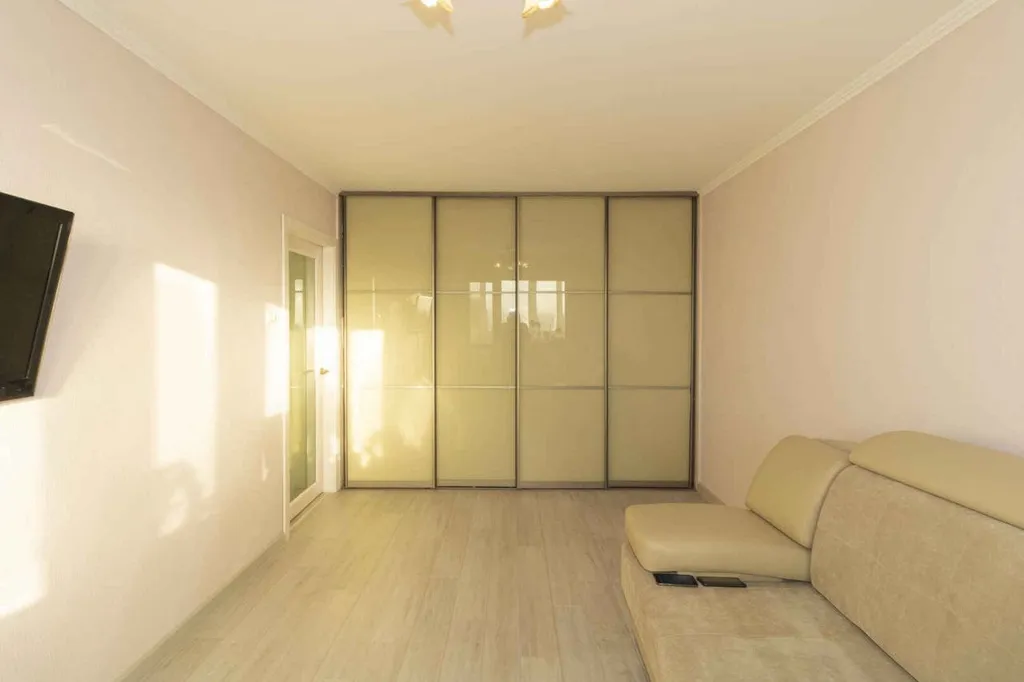 Светлая просторная двушка