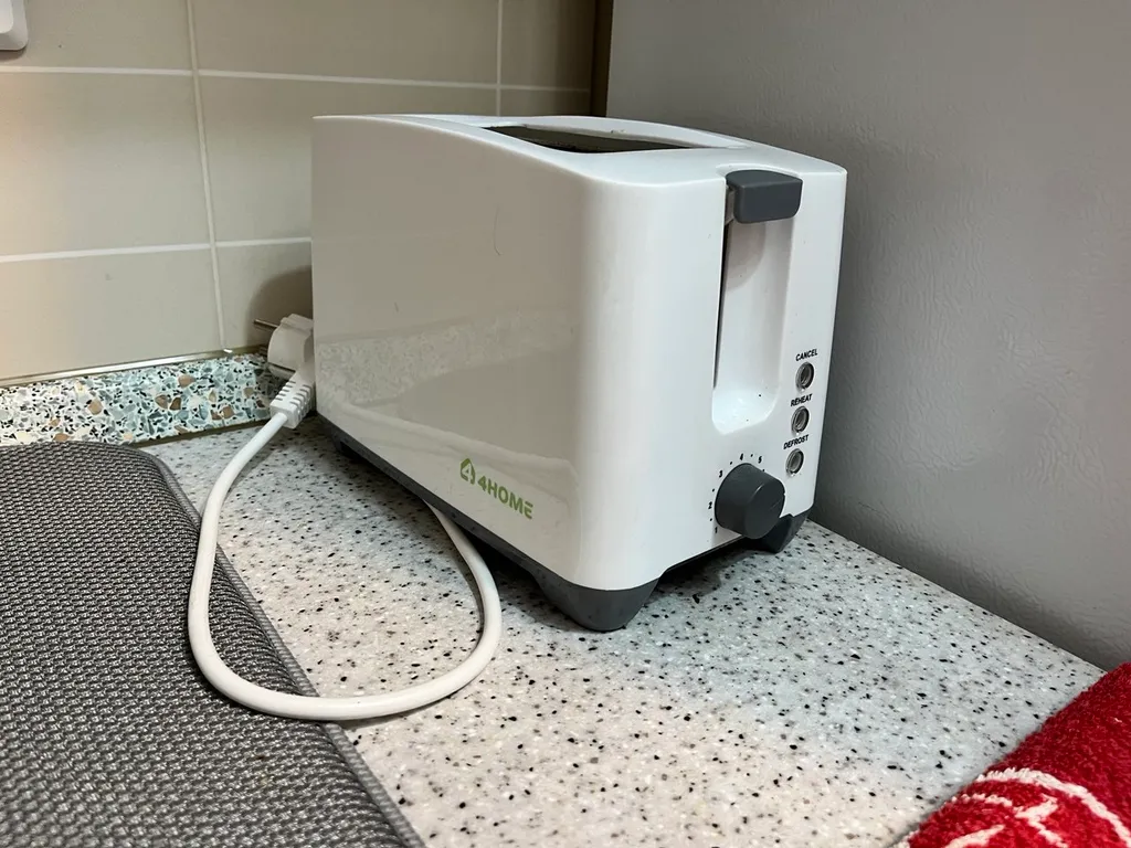 Уютная тёплая квартира с просторной кухней в заволжском районе