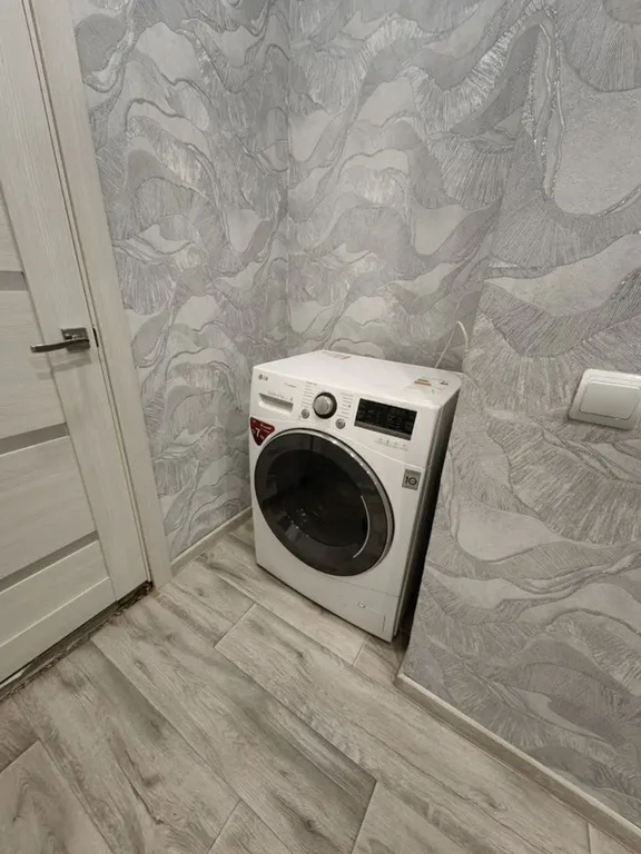 3-комнатная квартира со свежим ремонтом и новой мебелью