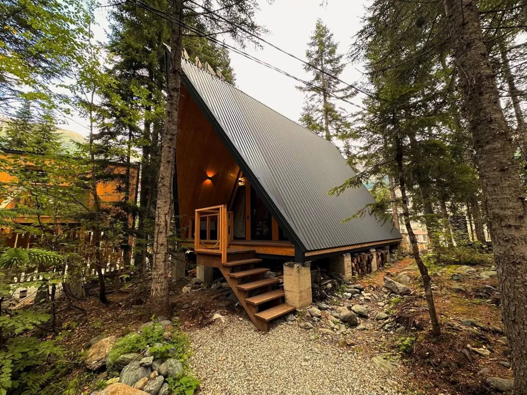 Коттедж 1-комнатный Дом — аренда посуточно в Домбай