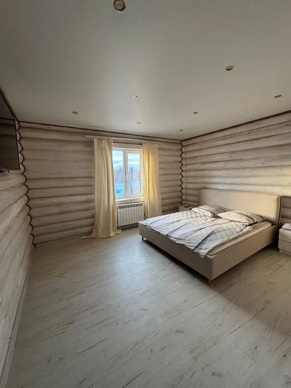 Деревянный дом с баней