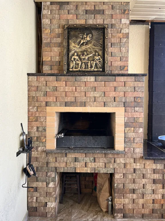 Уютный дом с видом на горы