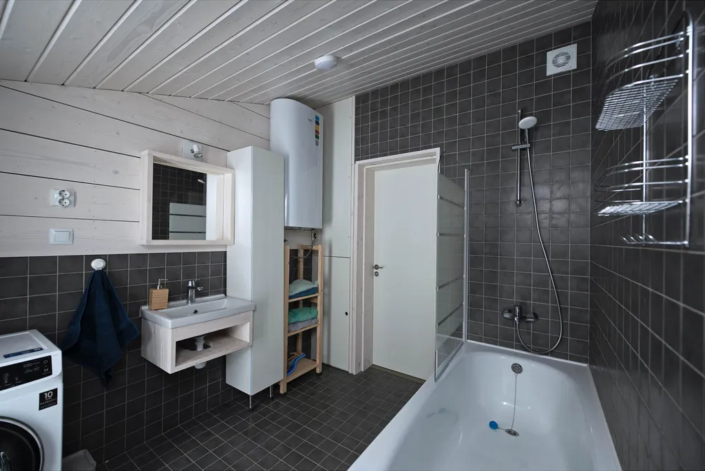 Уютный домик в сосновом бору