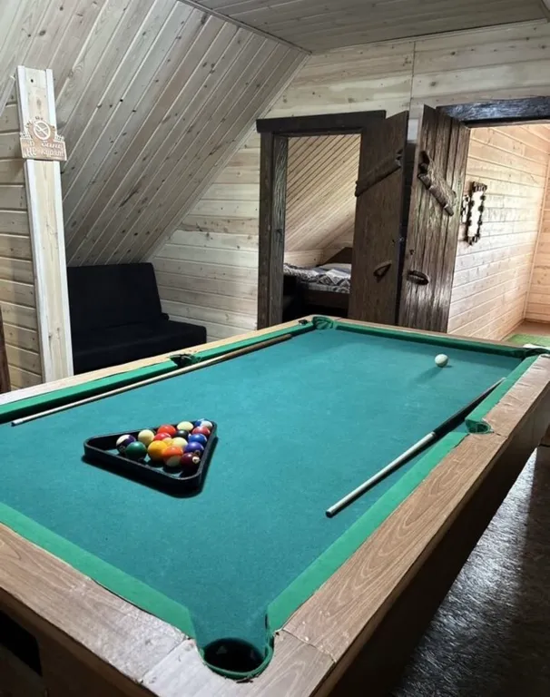 Новый рубленный дом в центре Ижевска, с баней и бассейном