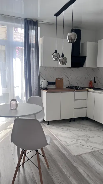 Квартира Квартира Уютная студия, расположенная в непосредственной близости от моря и Сир — Сириус