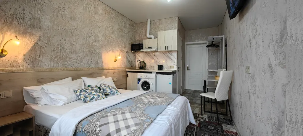 Уютная студия с балконом, отоплением, кухней, стиралкой, беседкой, парковкой