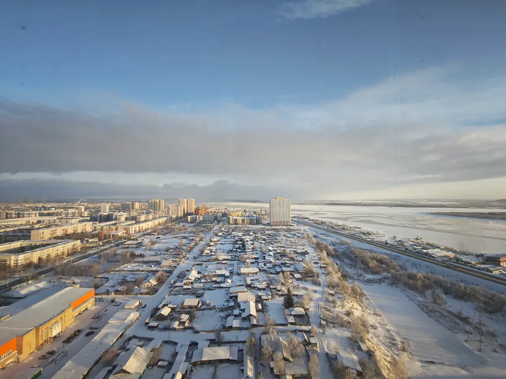 Романтичная студия на 26 этаже с видом на Обь и ночной город