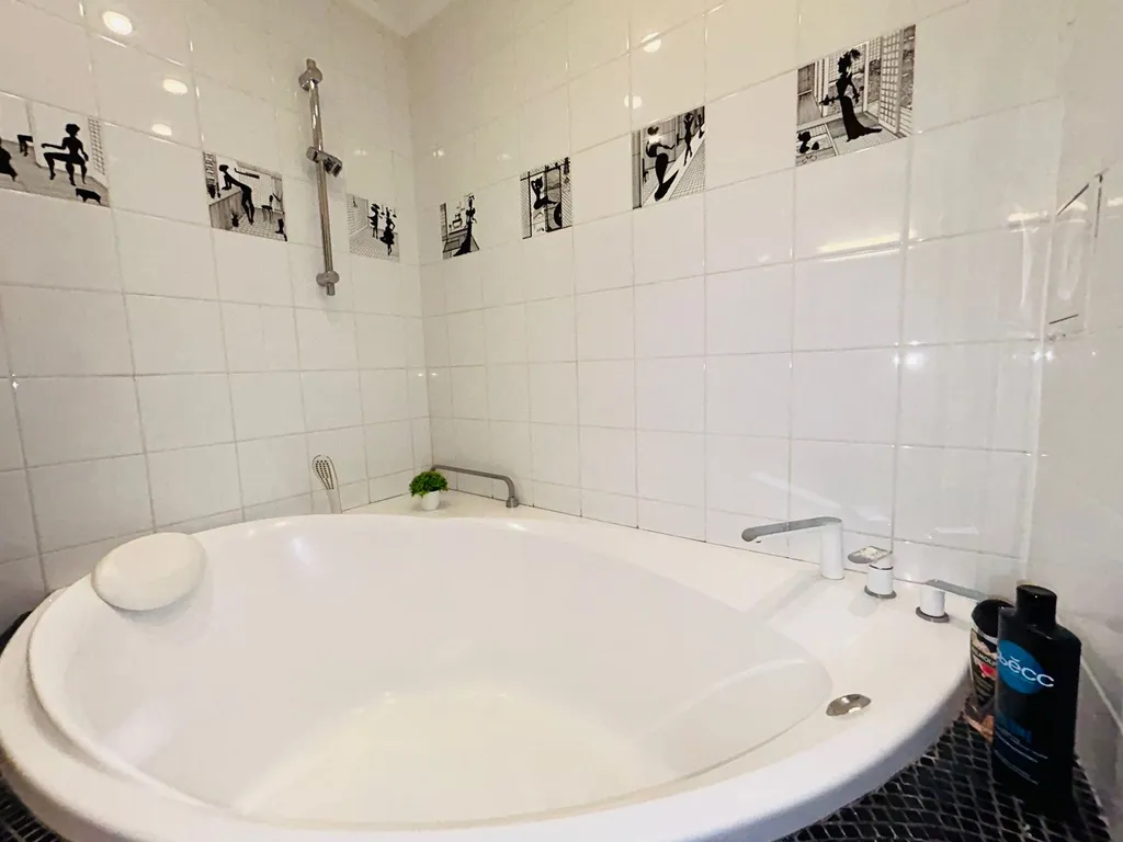 Стильная квартира в центре города