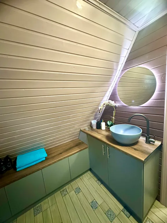 Уютный Афрейм в лесной деревушке под Минском