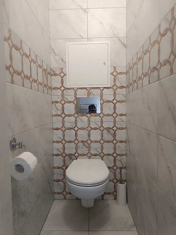 Достойная двухкомнатная квартира в самом центре города