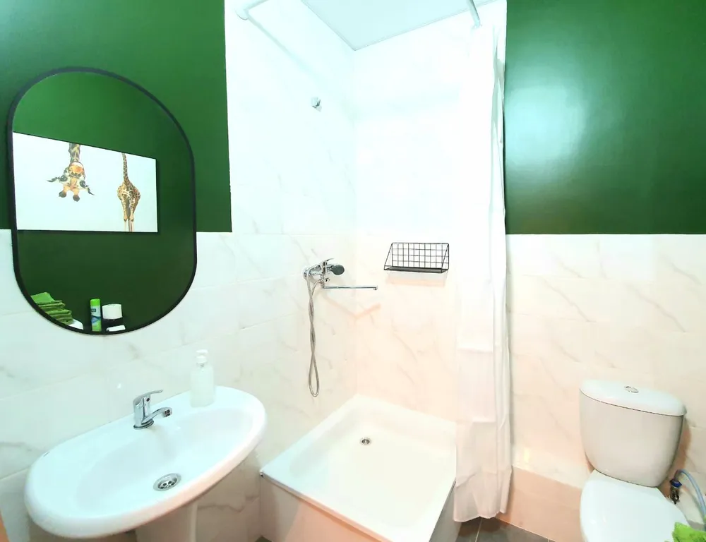 Стильная квартира у подножия горы Уктус