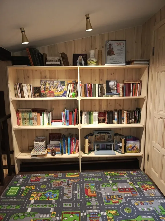 Воскресенское подворье апартамент в самом центре с видом на церковь