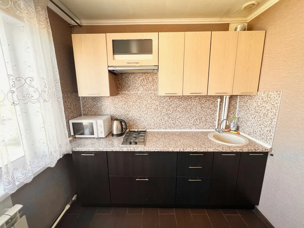 Студия возле автостанции 6 ШК