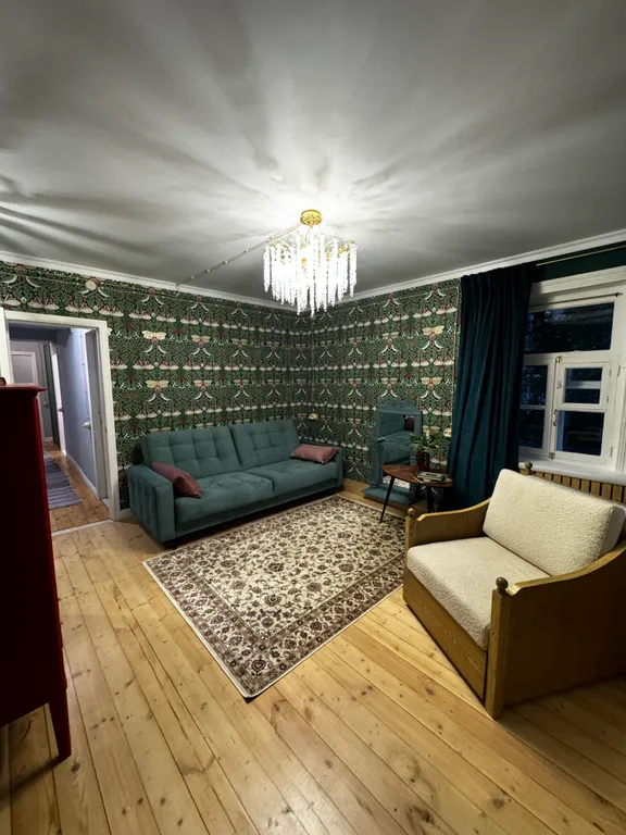 Дом с лосем