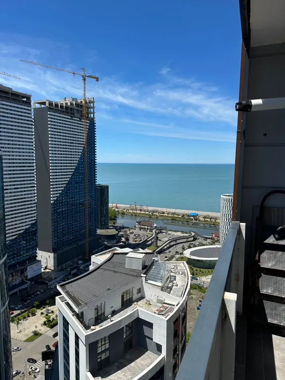 3-комнатная квартира 75 м вид на море