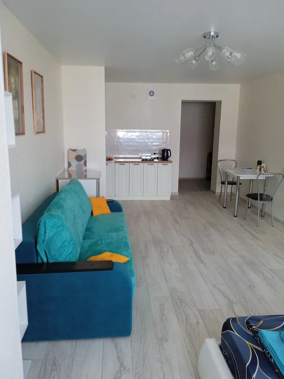 Просторная студия рядом с монастырем в новом доме