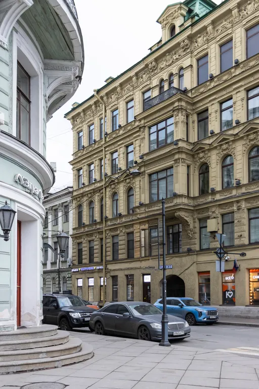 Дизайнерские апартаменты с двумя спальнями