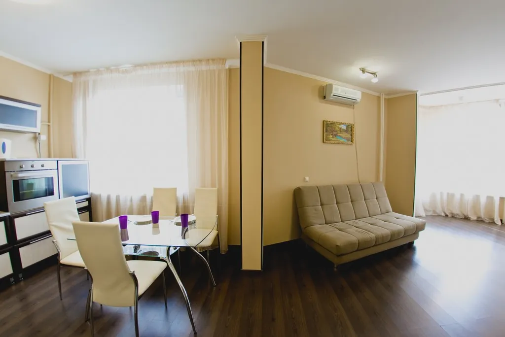 Просторная смарт-двушка в центре на Донецкой