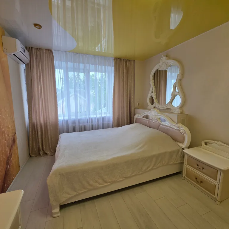 Уютная квартира в центре города — аренда посуточно в Псков