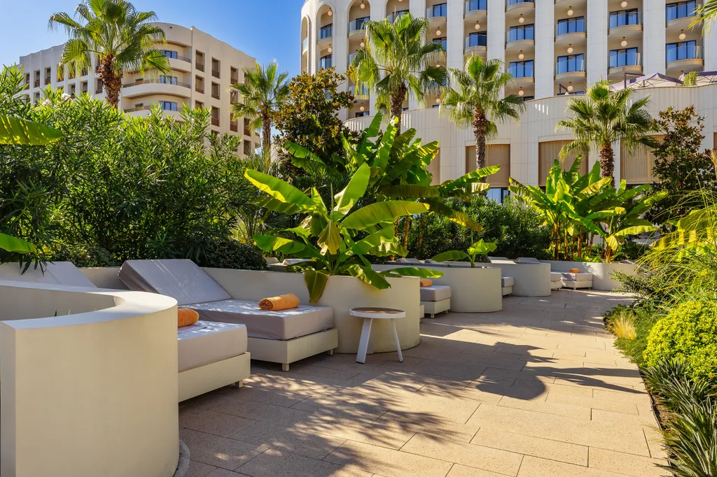 Квартира с 1й спальней - majesty4