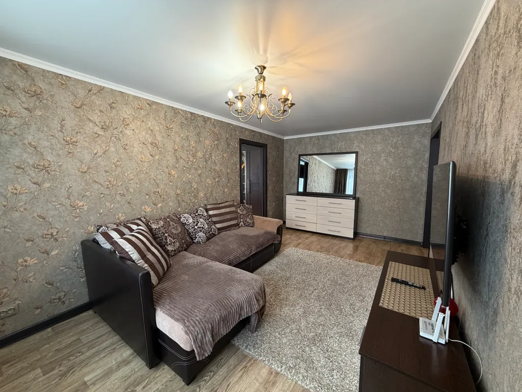 На проспекте Победы