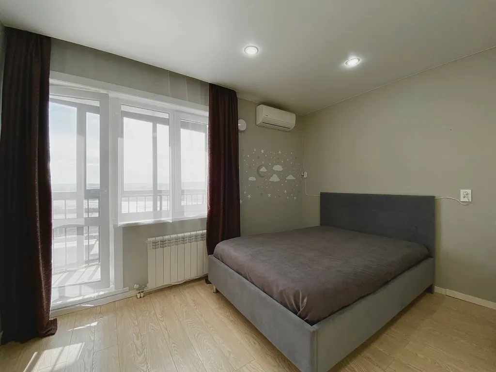 Студия на высоком этаже в центре города