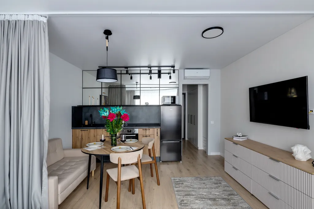 Уютная дизайнерская студия