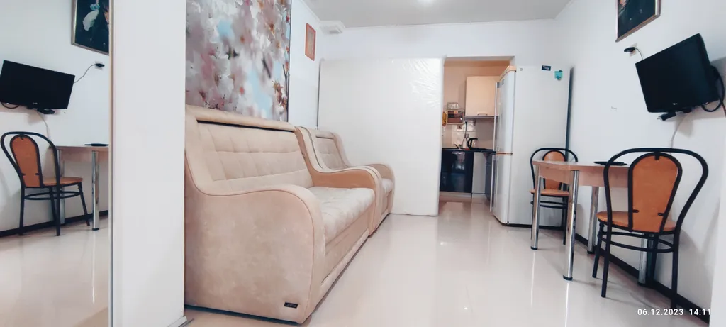 Студия с террасой в 10 минутах пешком от моря