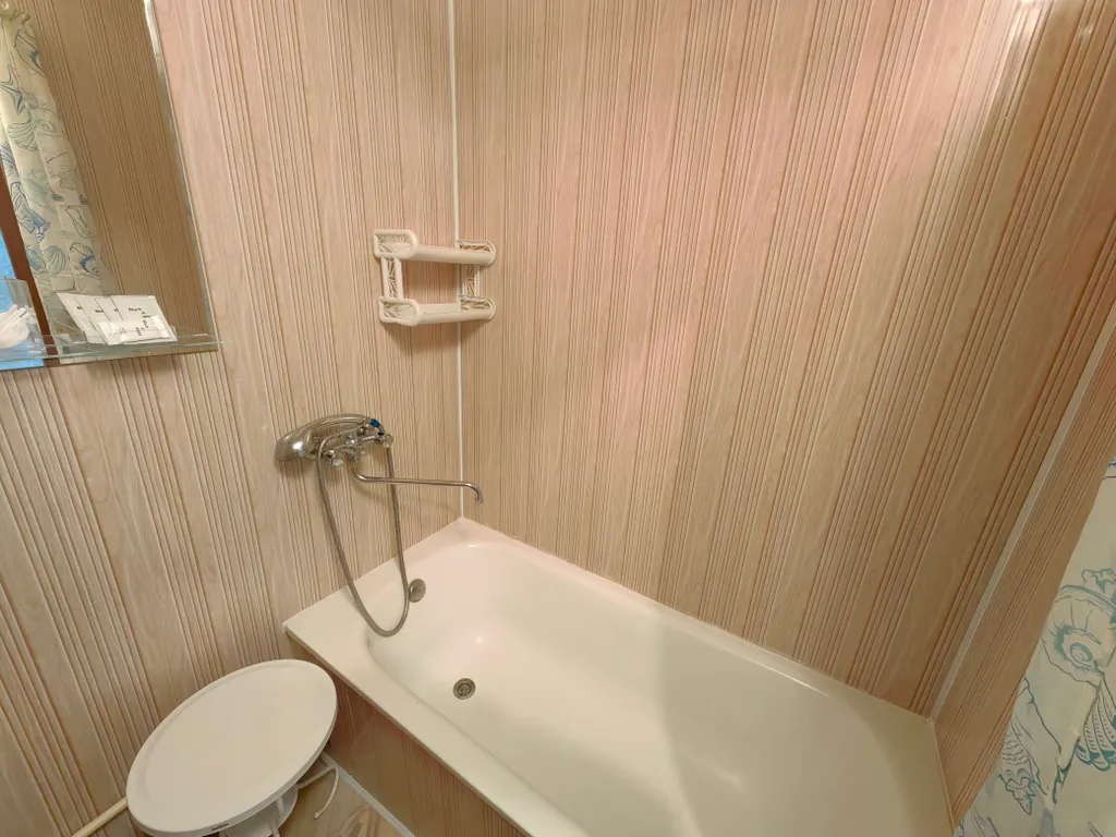 Отличное расположение: 1-к кв на Дзержинского, рядом с "Звездочкой"