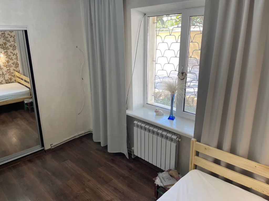 Частный дом.Участок 5 соток.Без соседей.В пешей доступности от моря