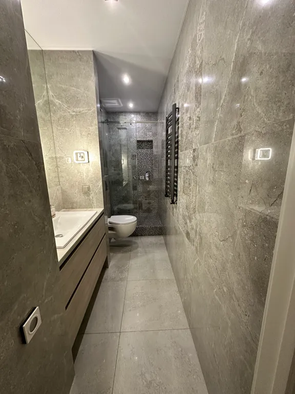 Просторная стильная квартира с 2 спальнями и 2 санузлами на Маяк-Минск