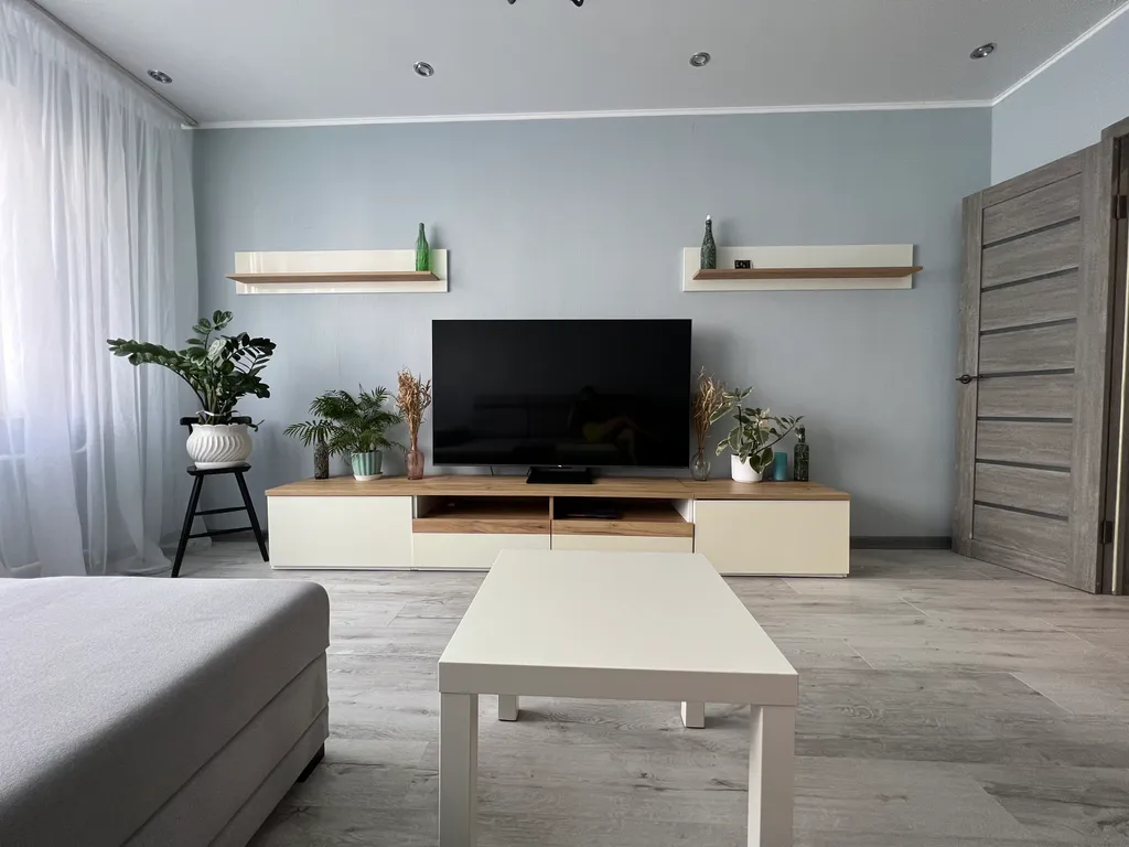 Квартира 3-комнатная Квартира — Калининград