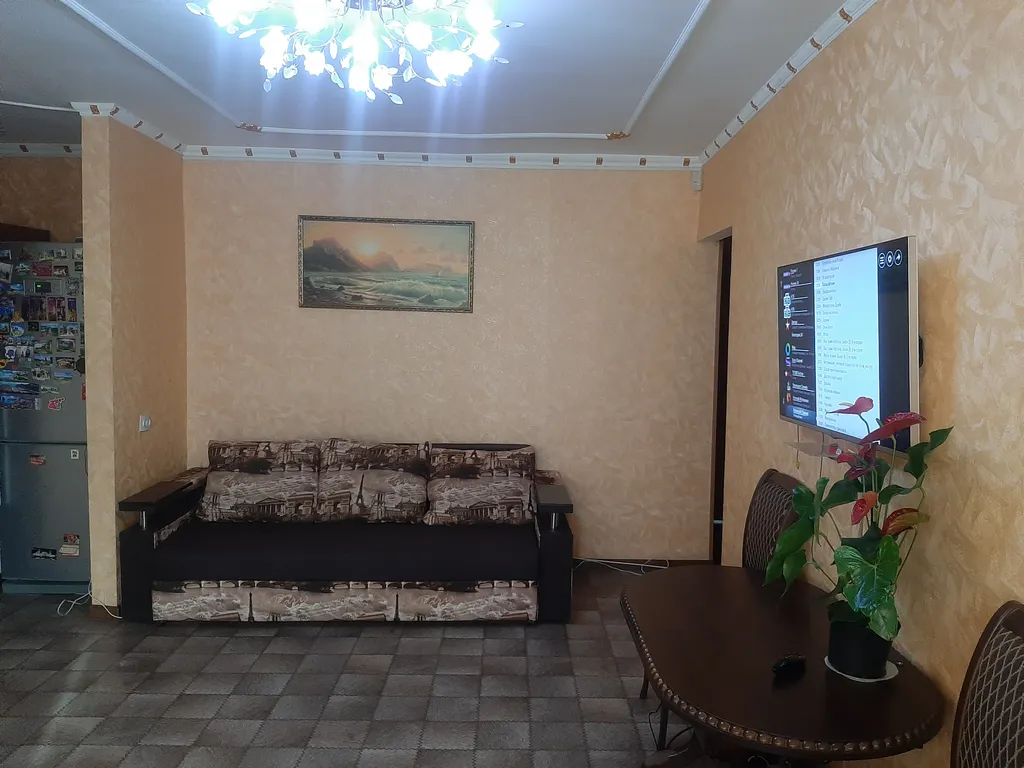 Квартира 3-комнатная квартира в курортном центре — Евпатория