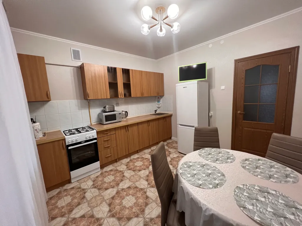 Просторная квартира рядом с морем и парком