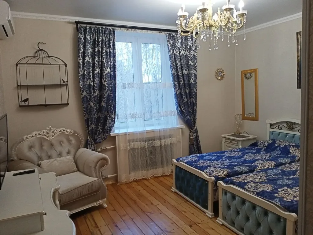 Двухкомнатные апартаменты рядом с озером