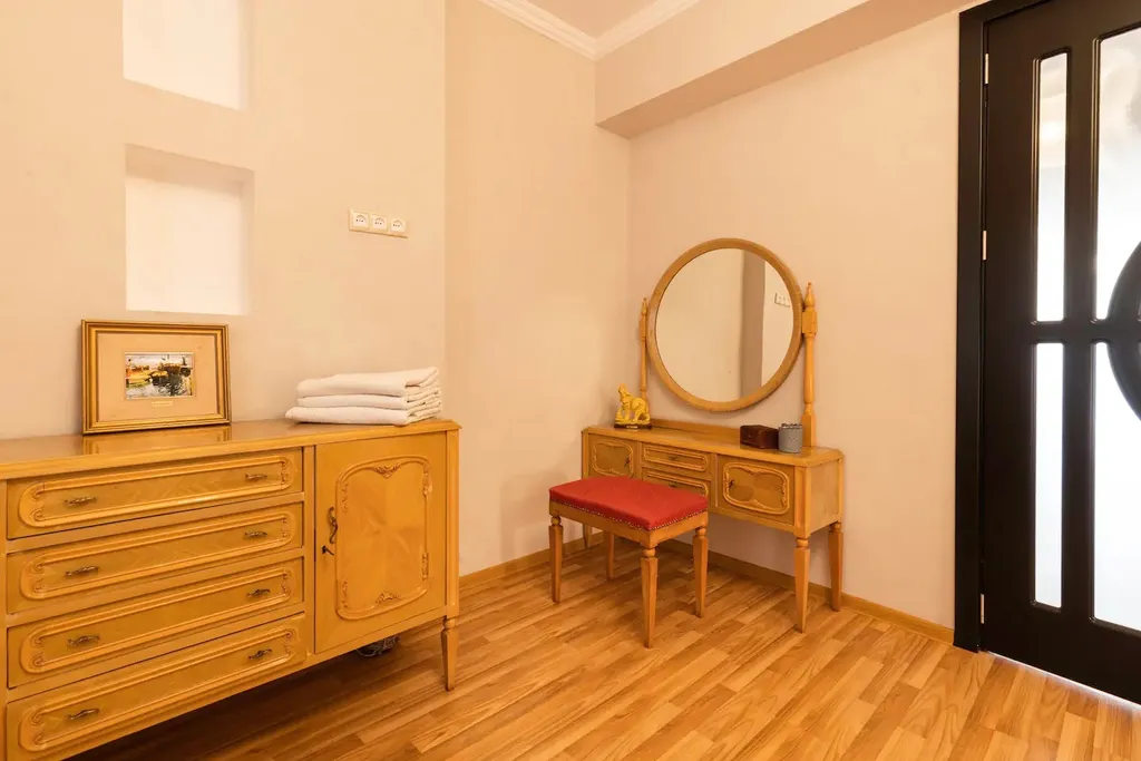 5-комнатная Квартира