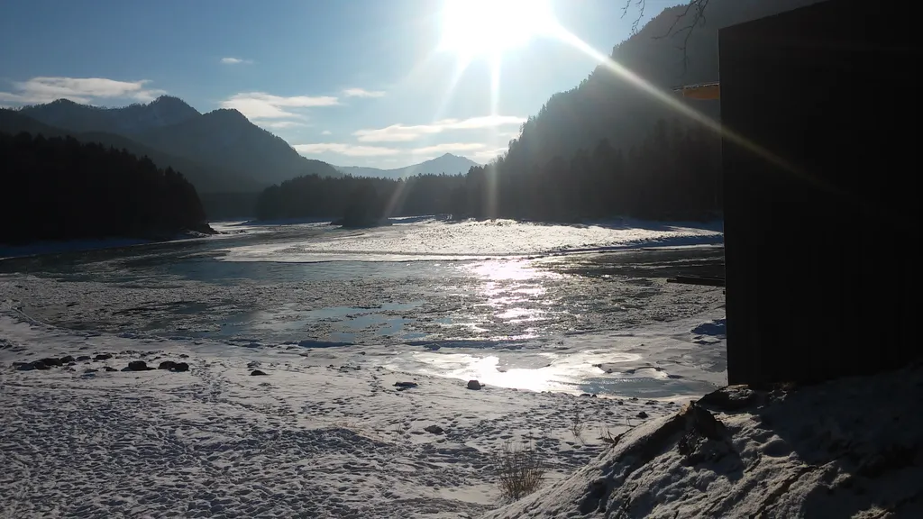 Коттедж на берегу Катуни