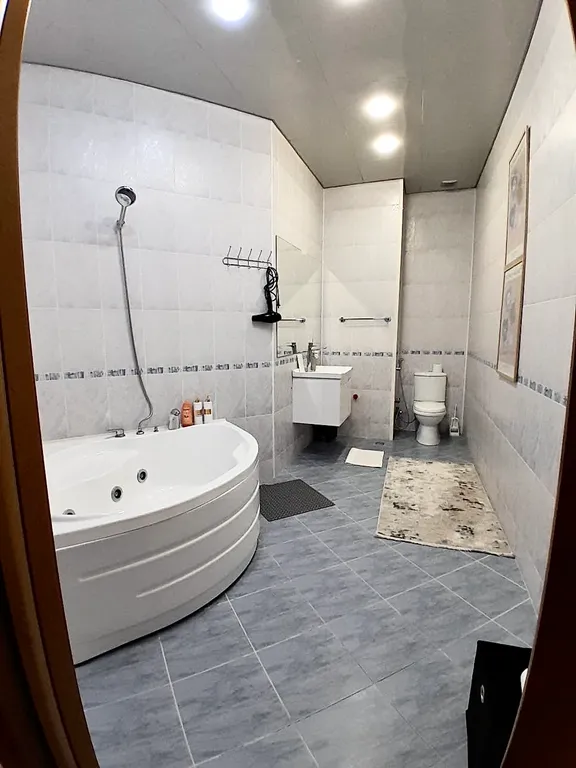 3 спальни, уютная большая квартира